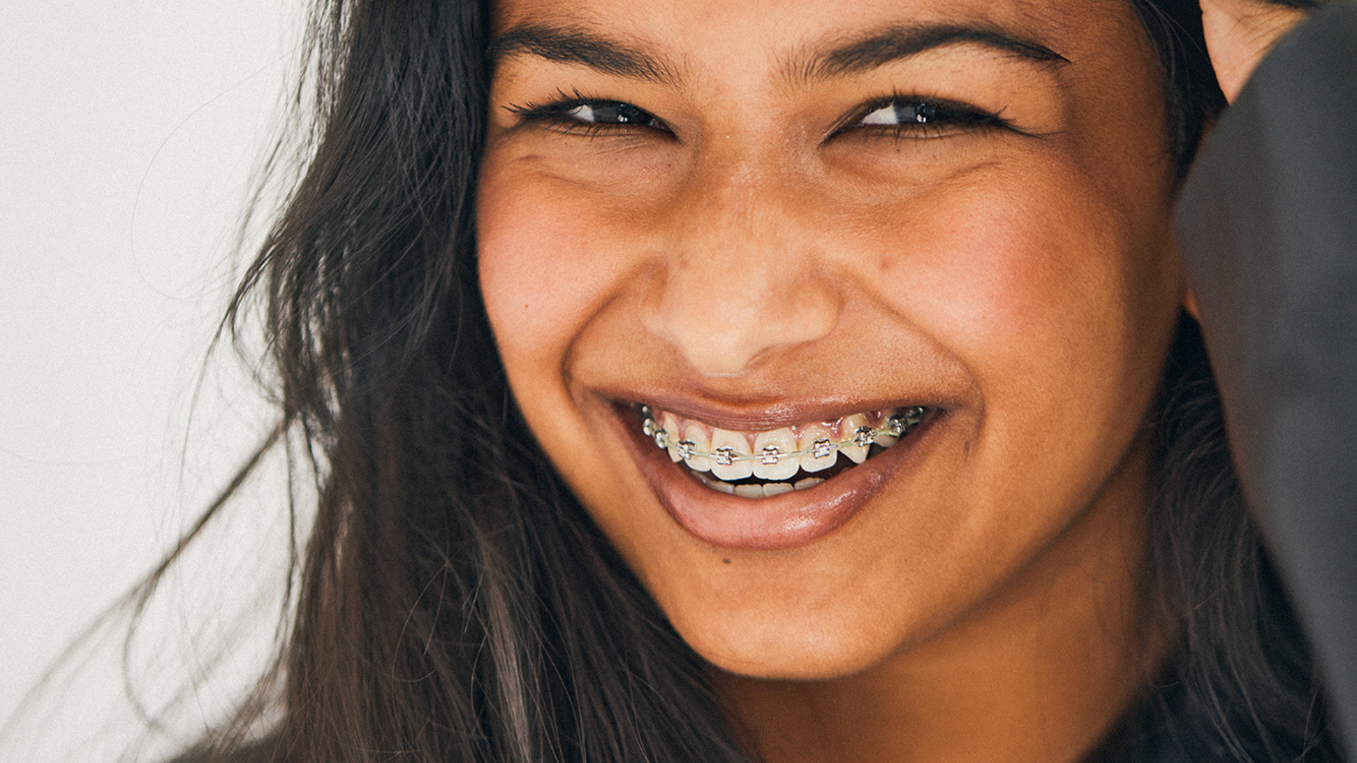 Can I Use An Electric Toothbrush With Braces?