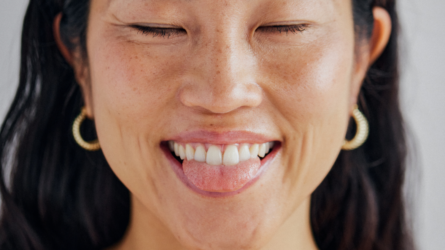 Does Red Wine Stain Teeth